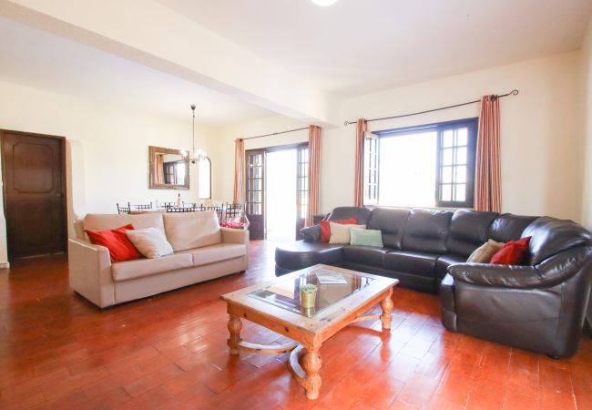 Villa Royal Sandals (Albufeira) Villa Royal Sandals (Albufeira)