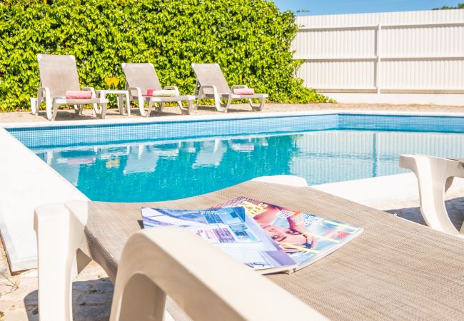 Villa Bermudas (Albufeira) Villa Bermudas (Albufeira)