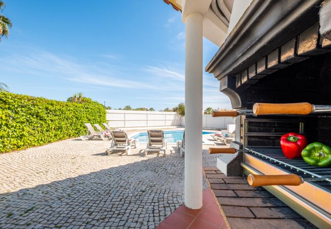 Villa Bermudas (Albufeira) Villa Bermudas (Albufeira)