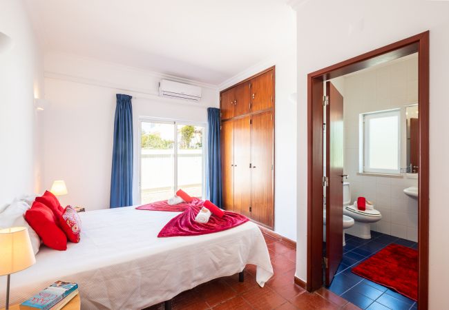 Villa Bermudas (Albufeira) Villa Bermudas (Albufeira)