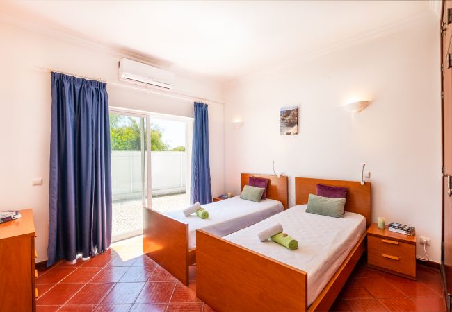 Villa Bermudas (Albufeira) Villa Bermudas (Albufeira)