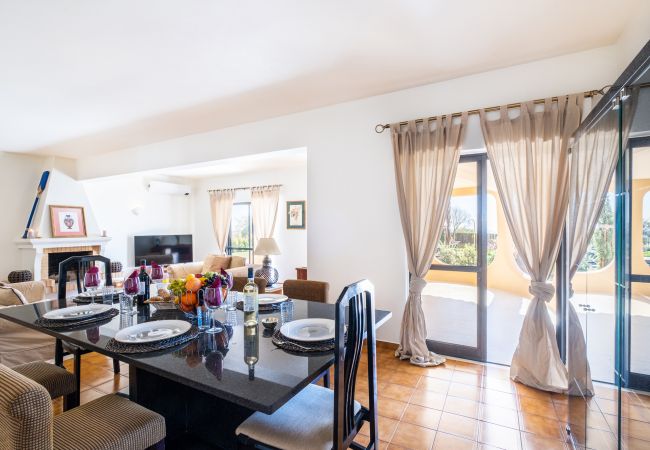 Villa Oasis del Mar (Albufeira) Villa Oasis del Mar (Albufeira)