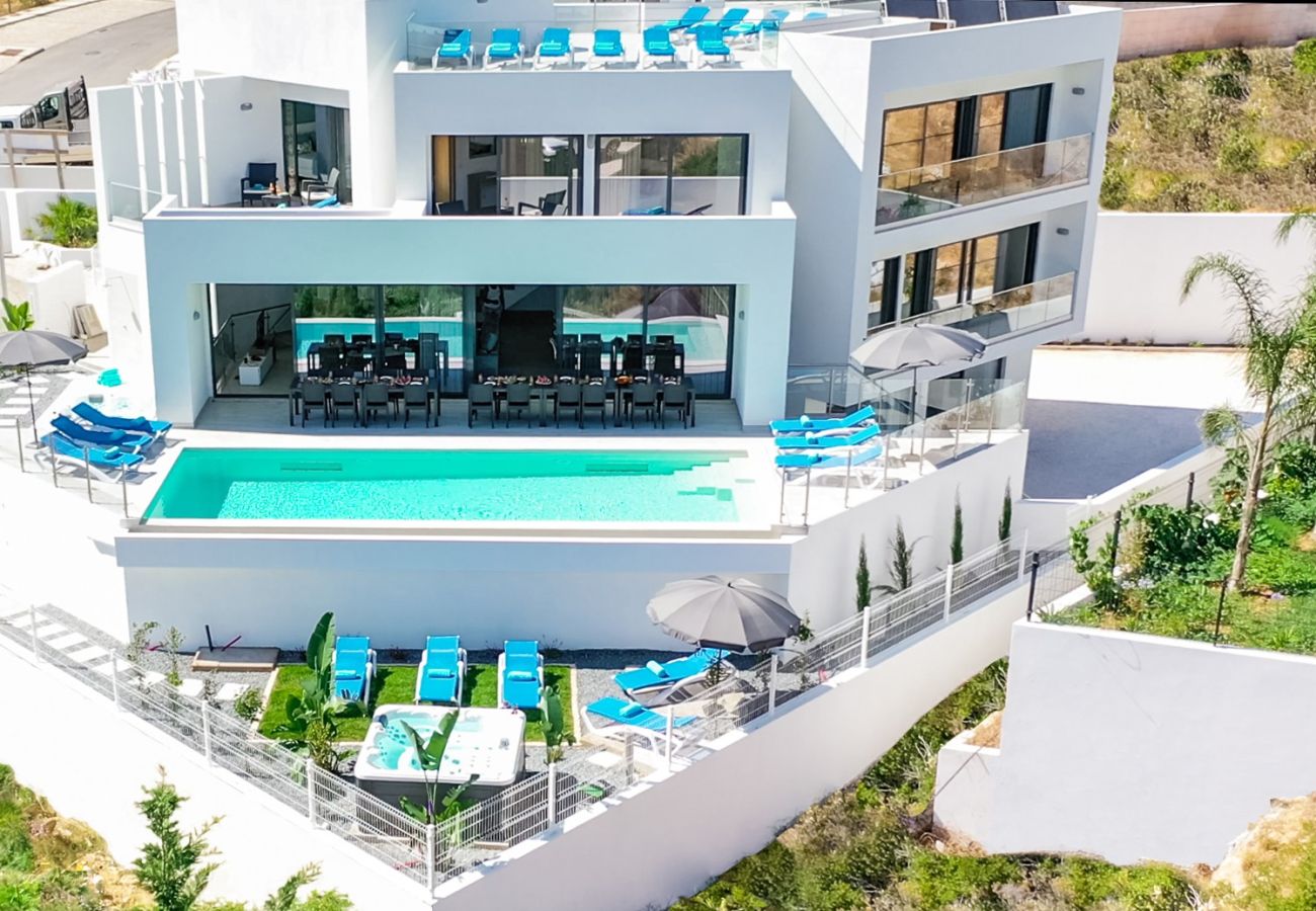 Villa em Armação de Pêra - Villa Charlotte