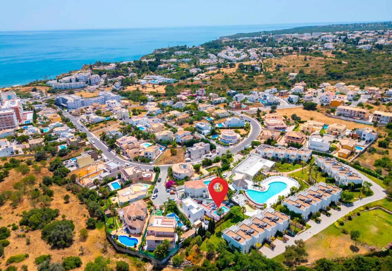 Villa em Armação de Pêra - Villa Santa Rosa