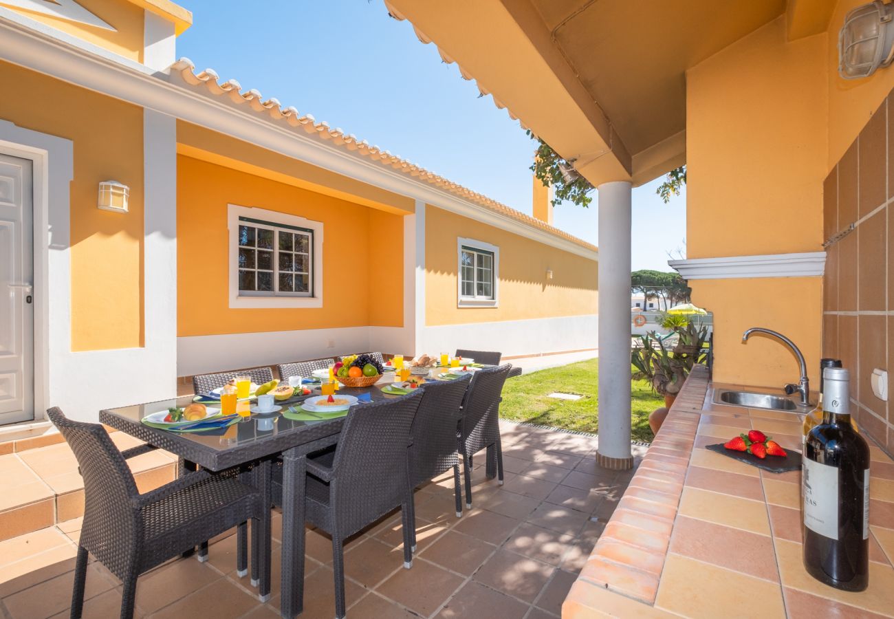 Villa in Albufeira - Villa Alegria