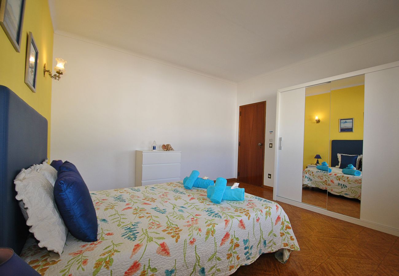 Villa in Ferreiras - Villa Guerreiro