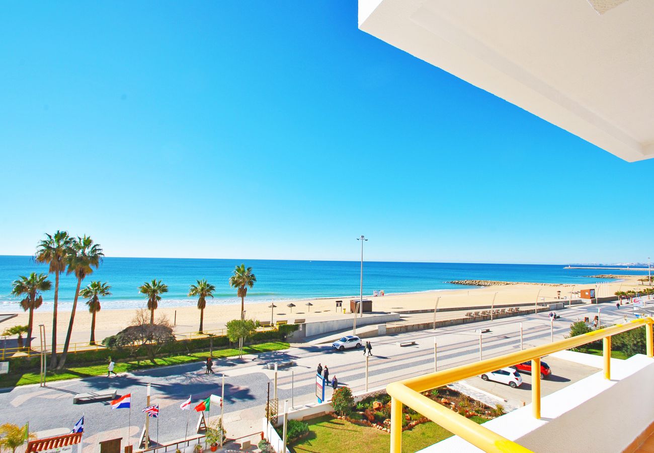 Apartment in Quarteira - Apartment Canary