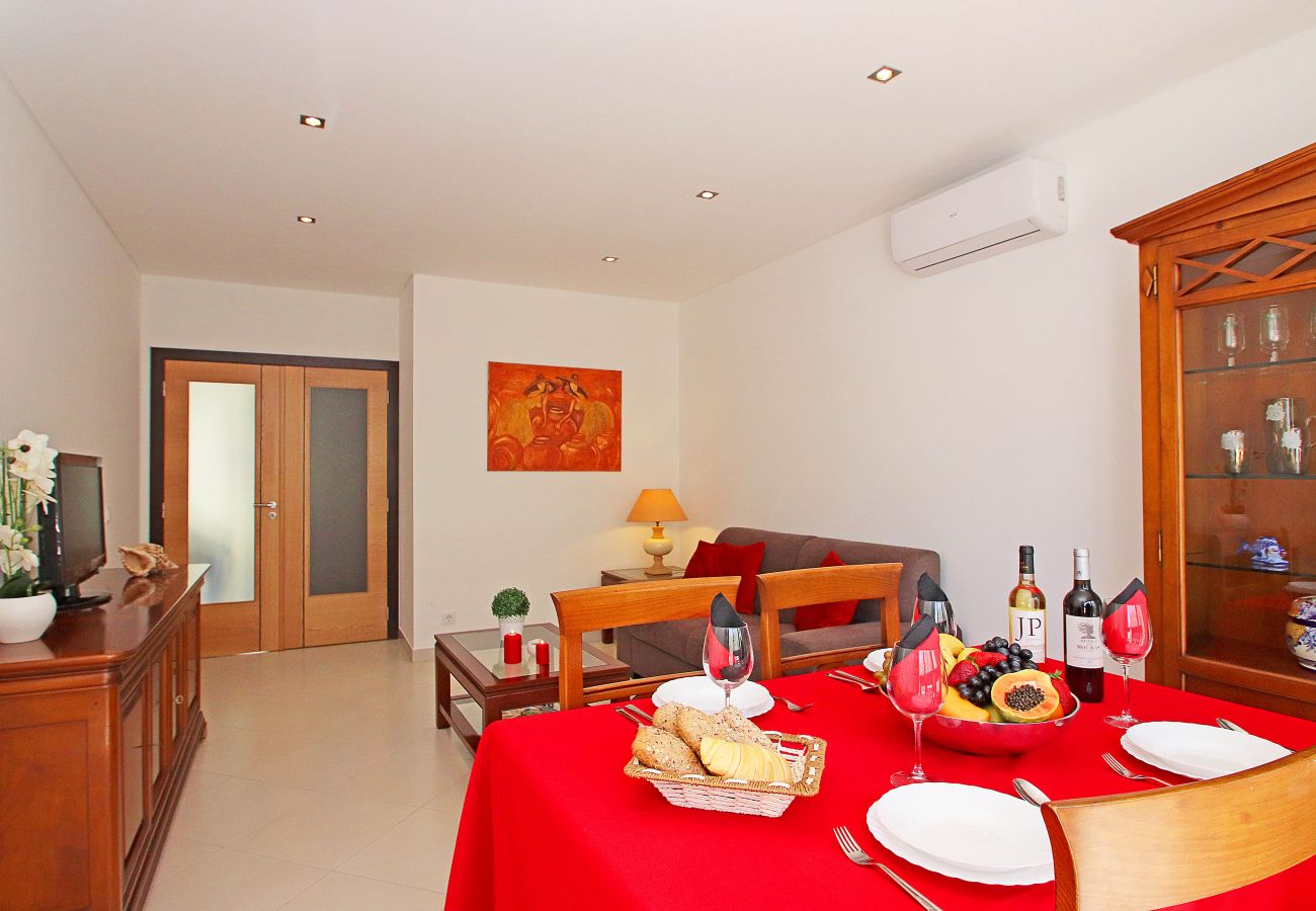 Apartment in Albufeira - Apartment Caracas 2