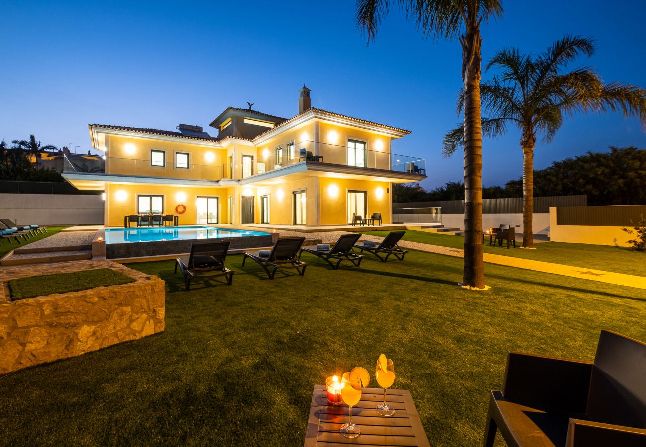 Villa in Albufeira - Villa Coral Bay