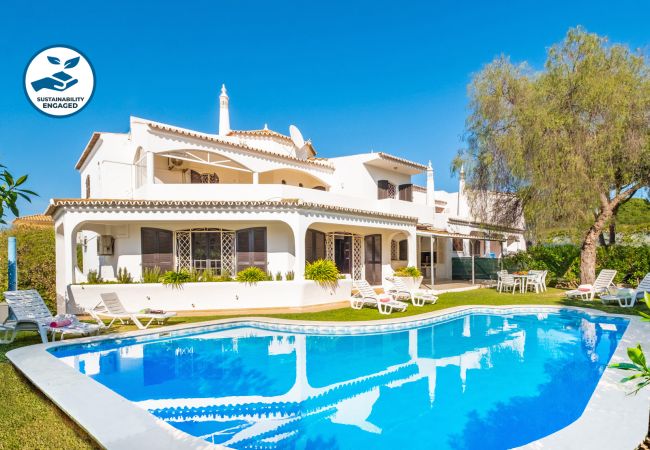 Villa/Dettached house in Vilamoura - Villa Phi Phi