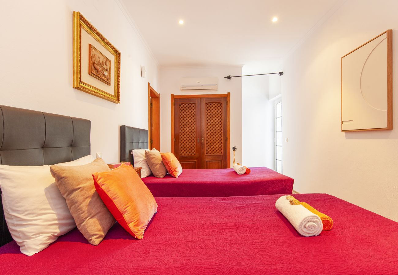 Villa in Albufeira - Villa Las Palmas