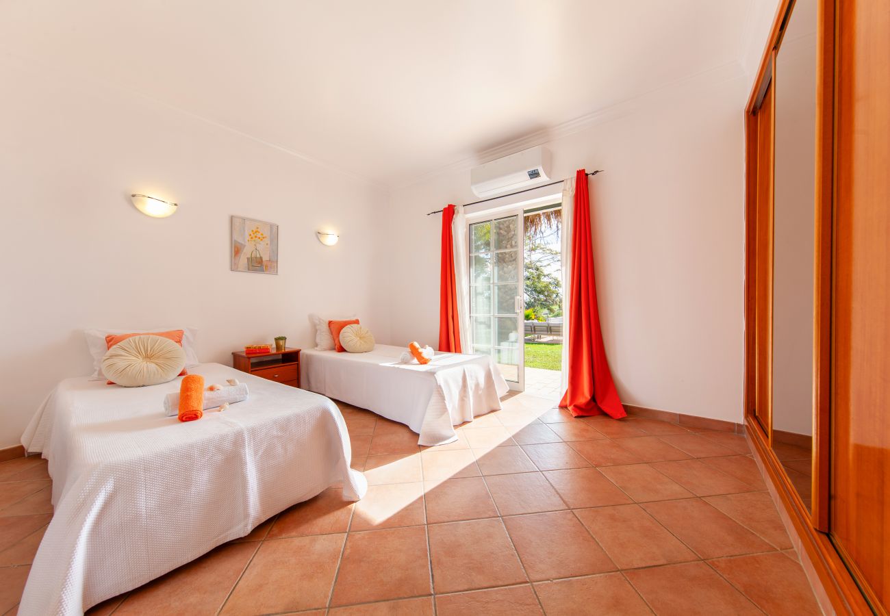 Villa in Pêra - Villa Peace