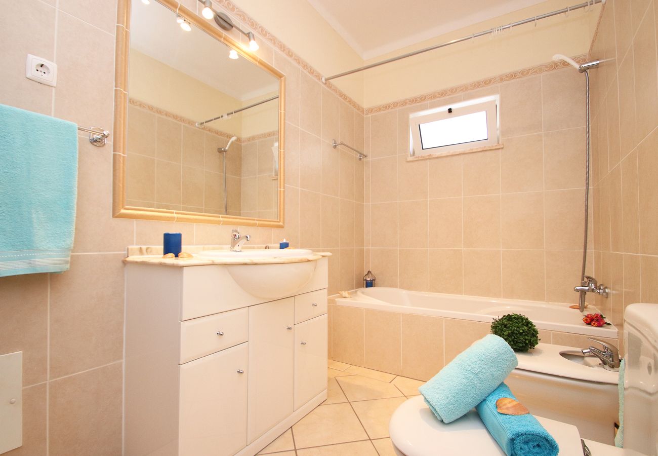 Villa in Albufeira - Villa Bella Vista