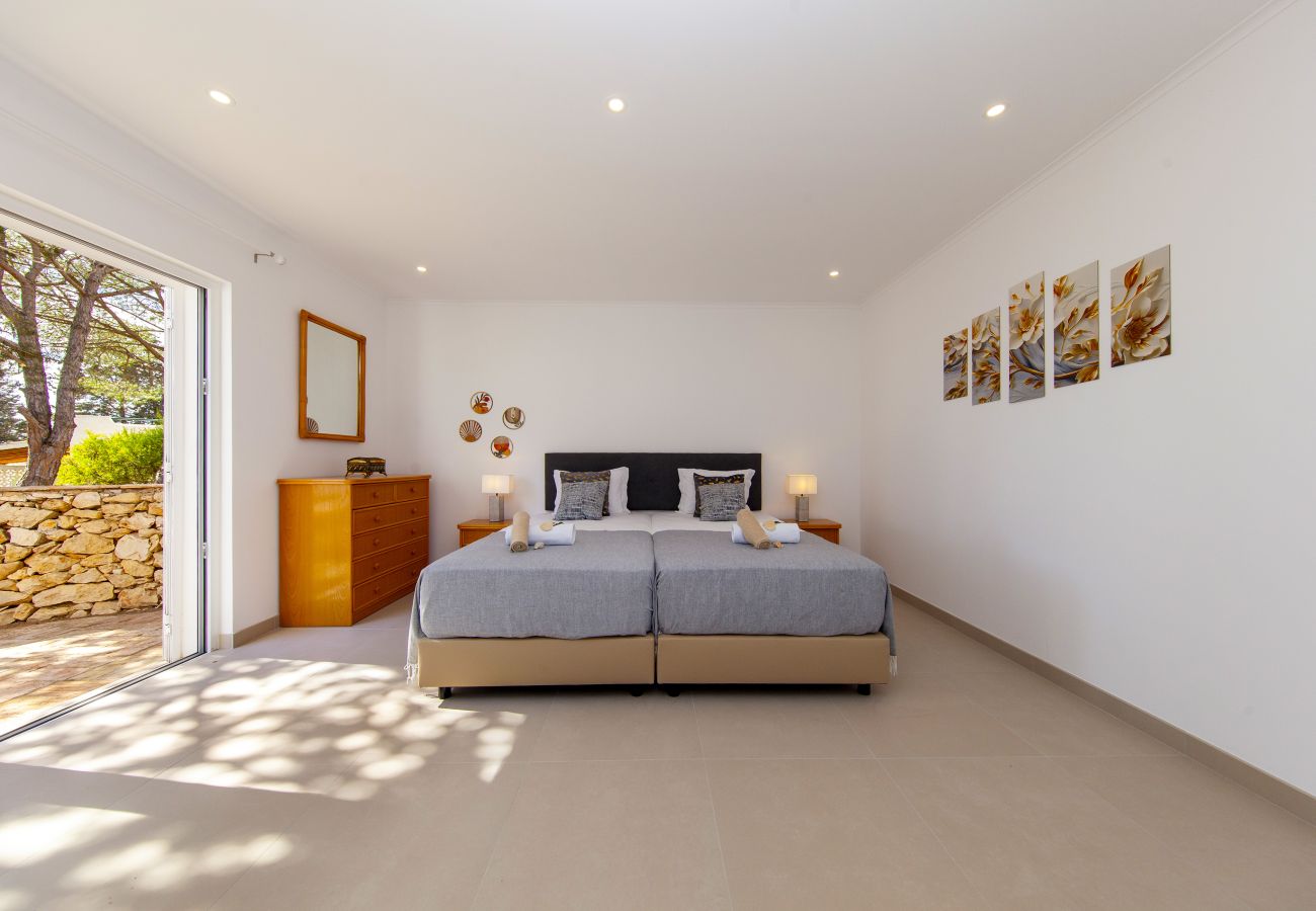 Villa in Albufeira - Villa Vista Mare