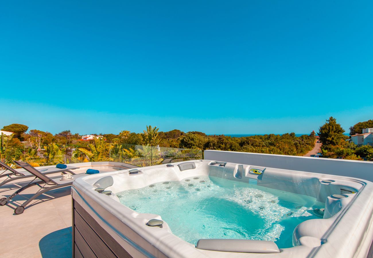 Villa in Carvoeiro - Villa Farol Boutique