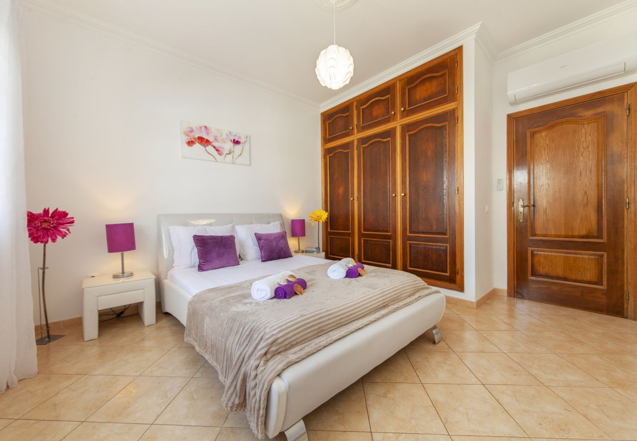 Villa in Albufeira - Villa Eden