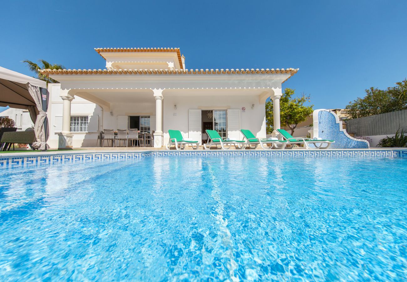 Villa in Albufeira - Villa Eden