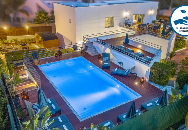 Villa/Dettached house in Armação de Pêra - Villa Santa Rosa