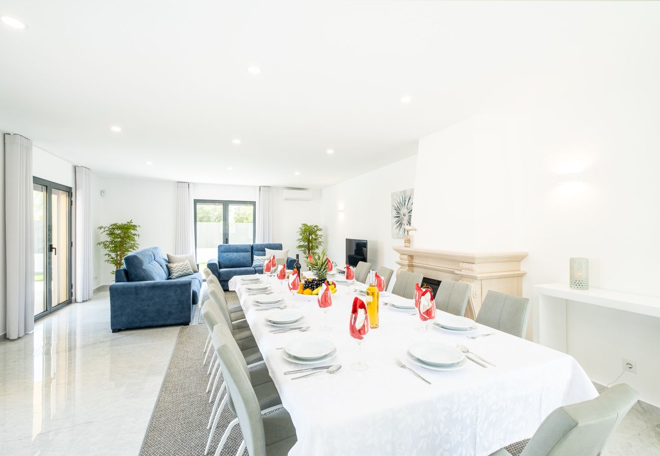 Villa in Albufeira - Villa Lion Beach