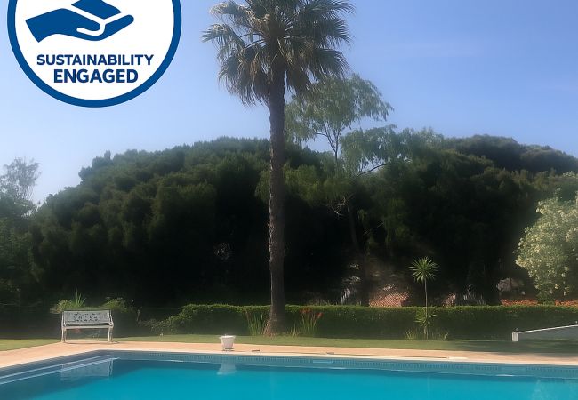 Villa/Dettached house in Quarteira - Villa Vivara