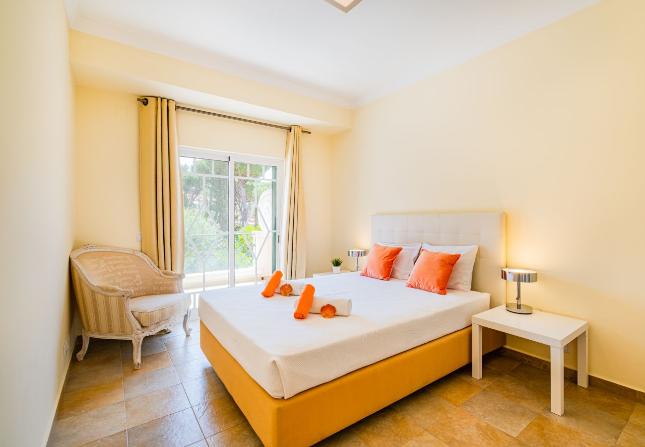 Villa in Quarteira - Villa Vivara